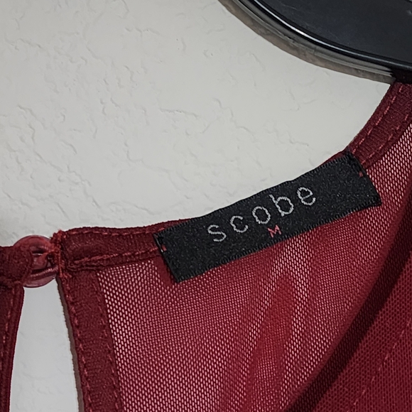 🎀Elegant Scobe Burgundy Lace Peplum Shirt - Junior's Medium🎀 - Picture 3 of 9